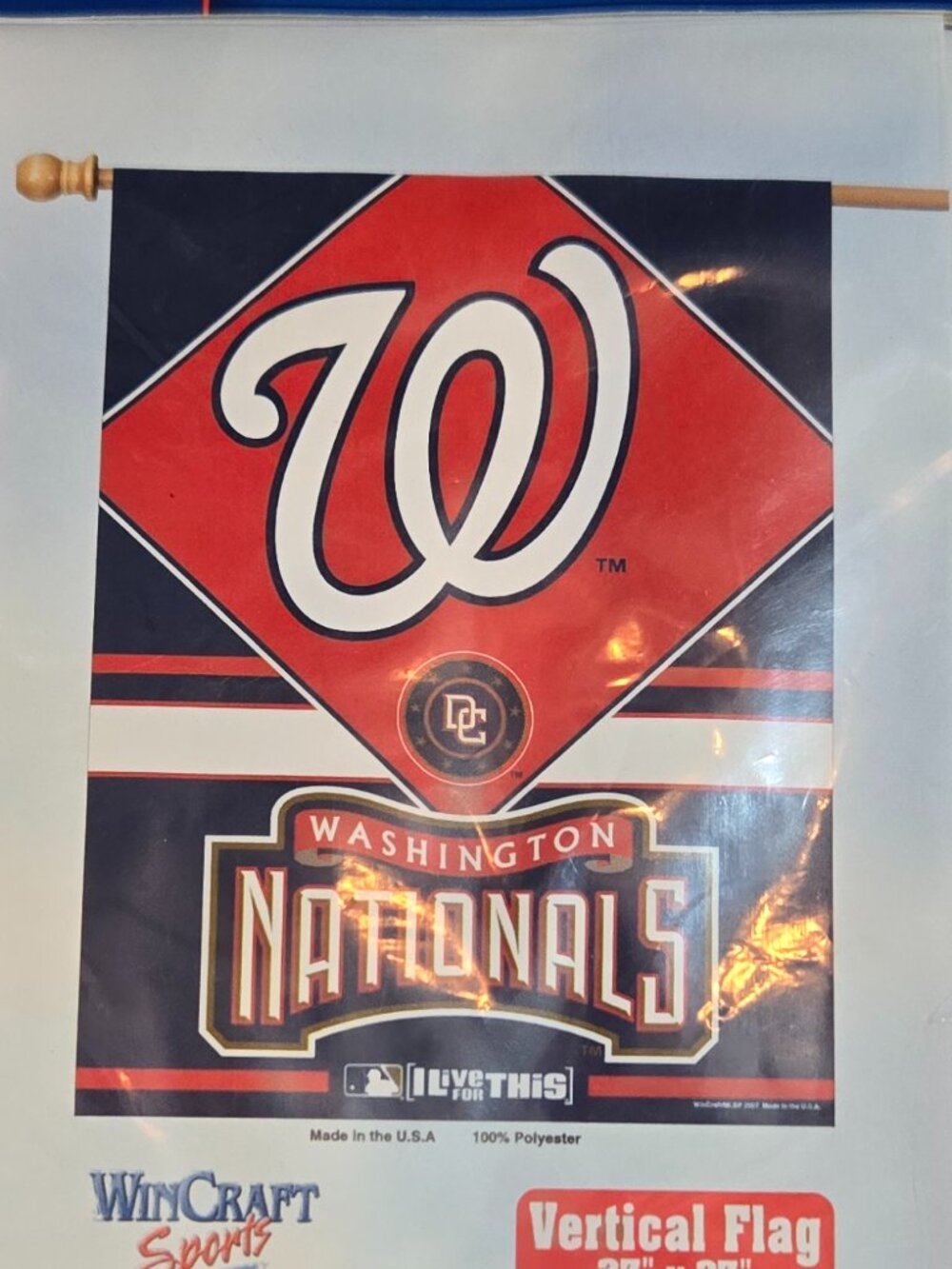 Wincraft Washington Nationals Vertical Flag Banner Indoor Outdoor MLB  27" x 37"